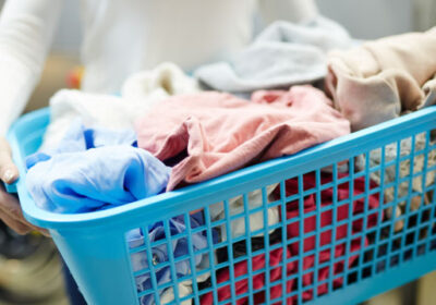 Existe jeito certo de lavar roupas?